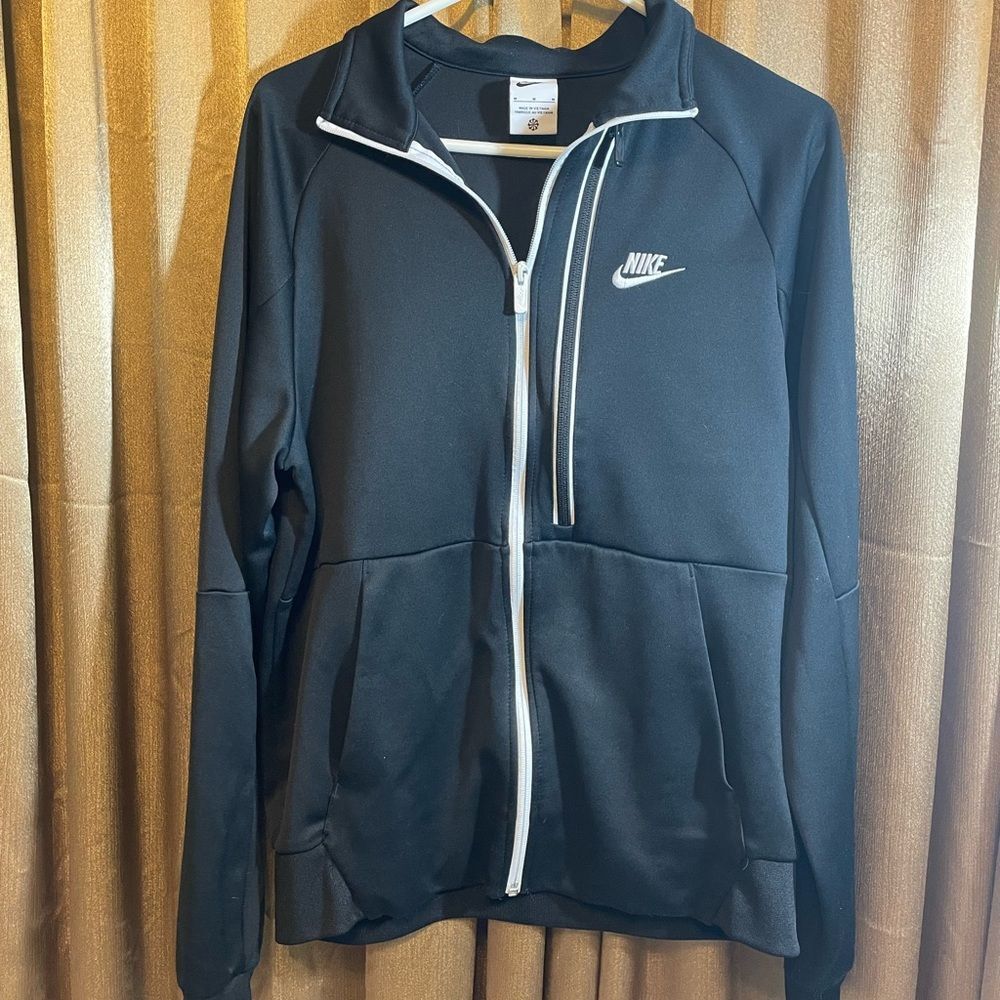 Nike Men’s Jacket Track Style Perfect condition - Picture 2 of 4
